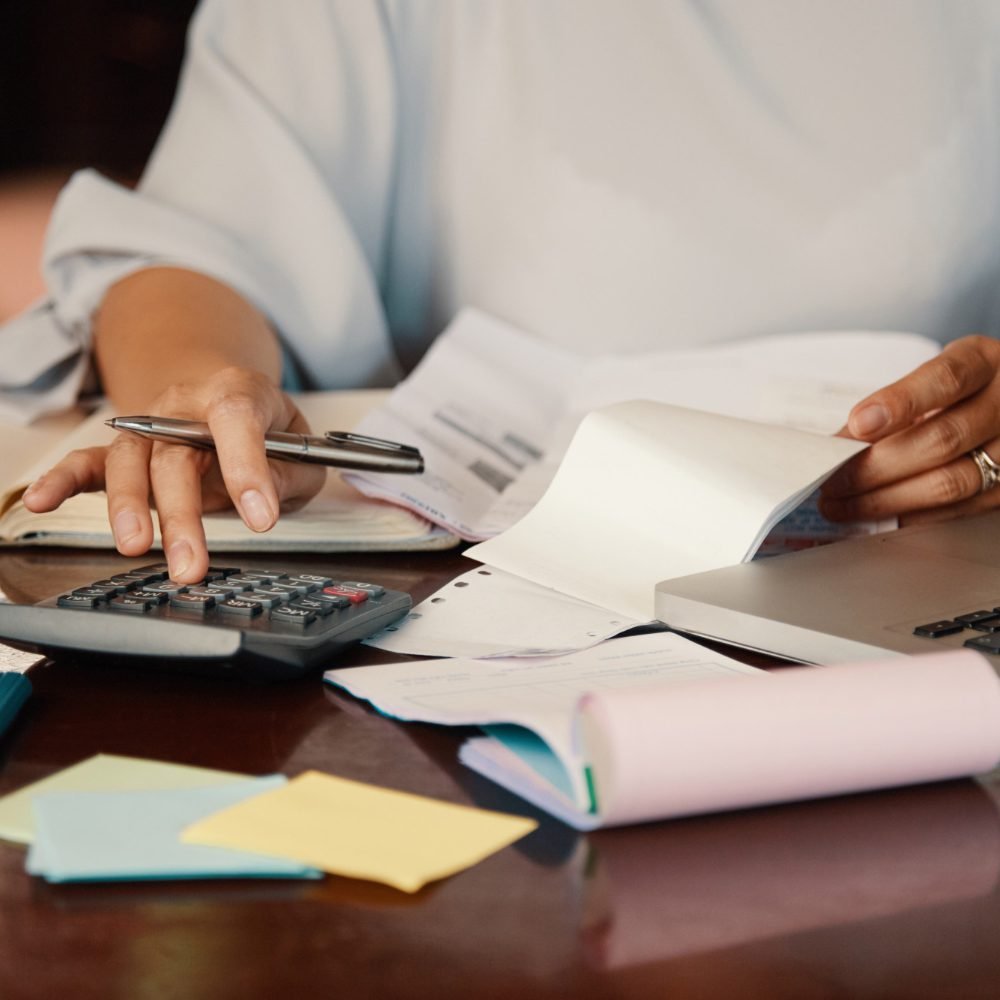 entrepreneur-working-with-bills